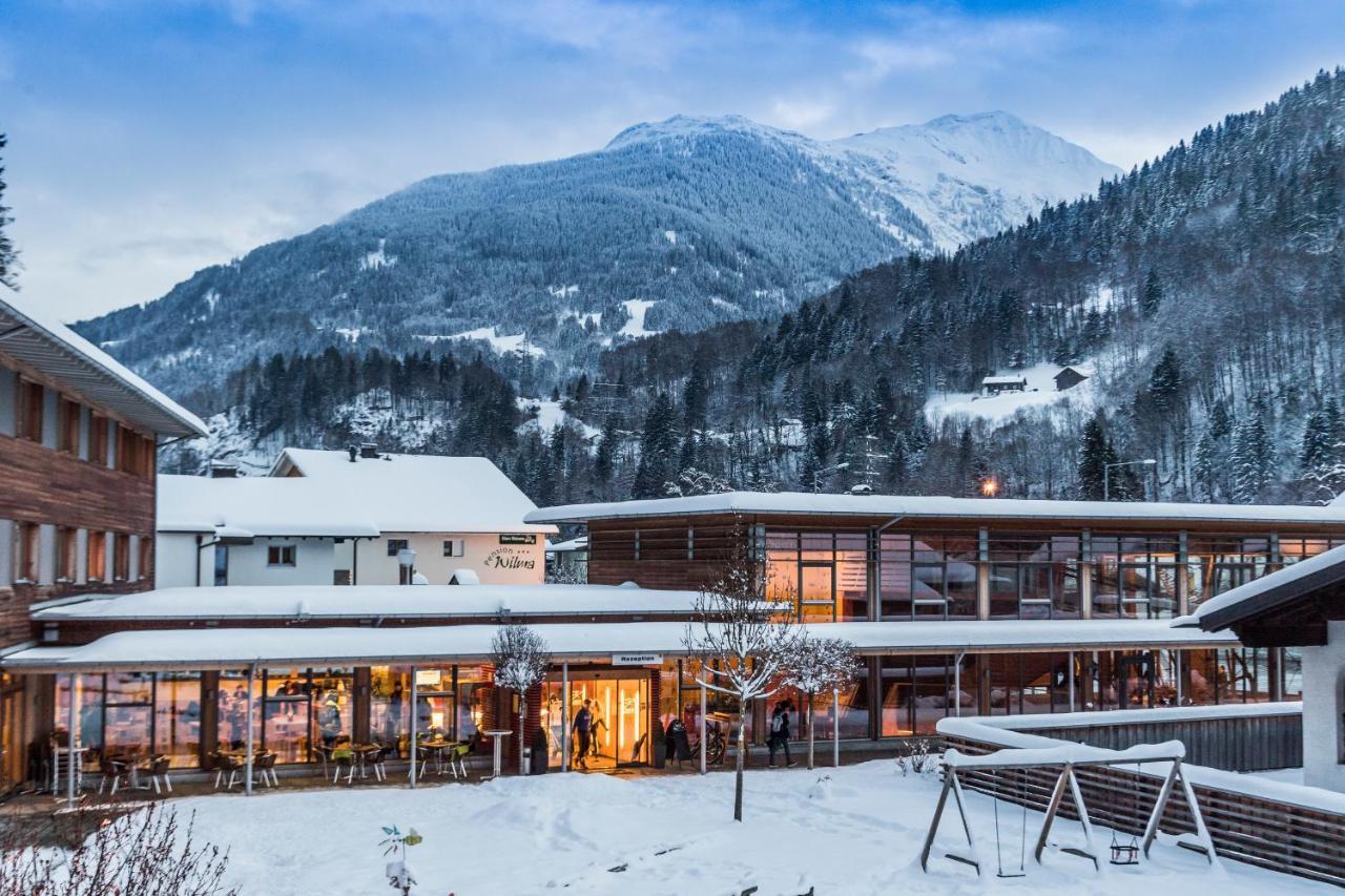 Jufa Hotel Montafon Bartholomäberg Exterior foto